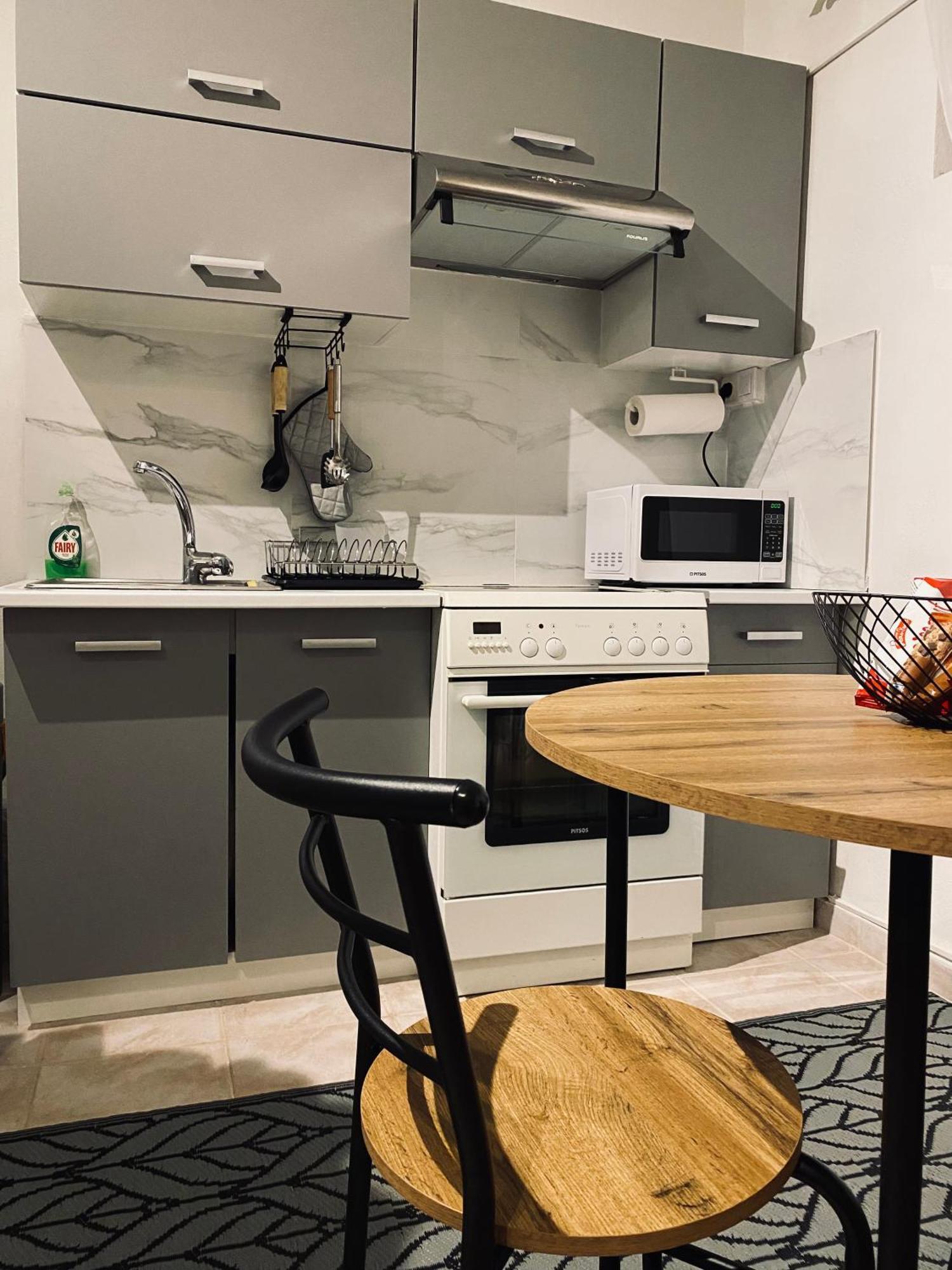 Independent House At Glyfada Apartment Athens Exterior photo